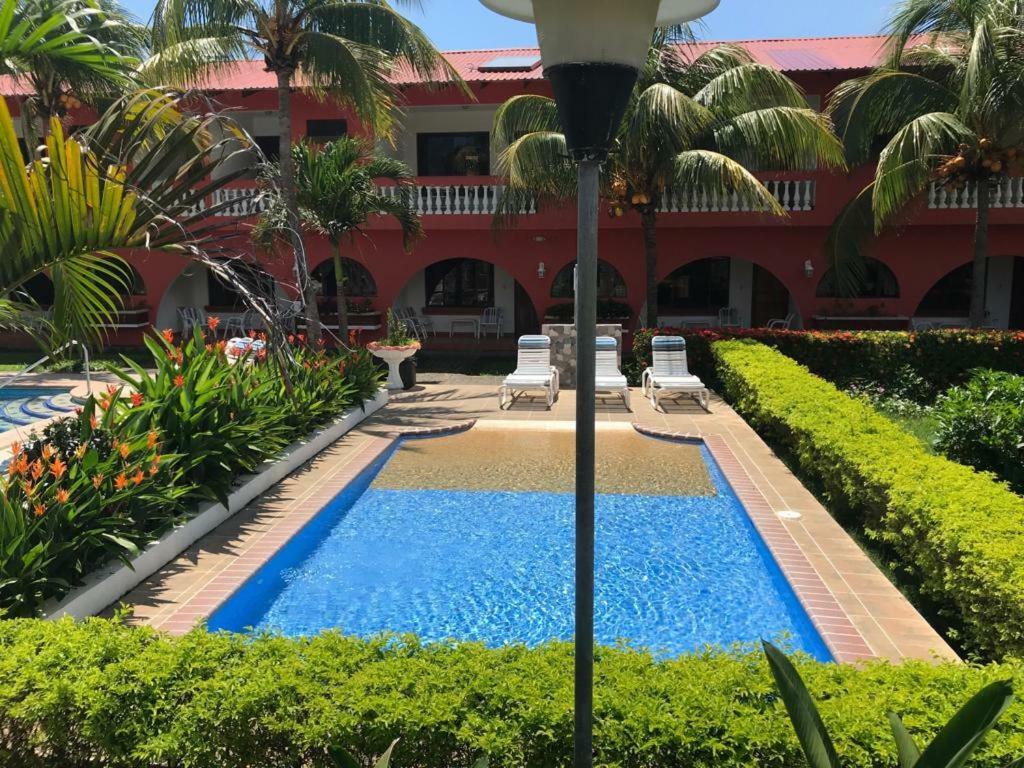 Apartotel Flamboyant Jaco Ngoại thất bức ảnh